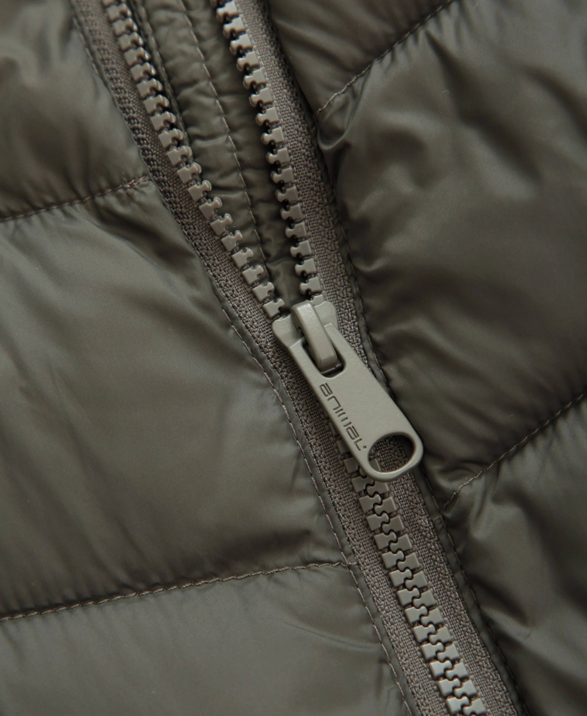 Frankie Womens Longline Padded Jacket - Dark Khaki - Image 4