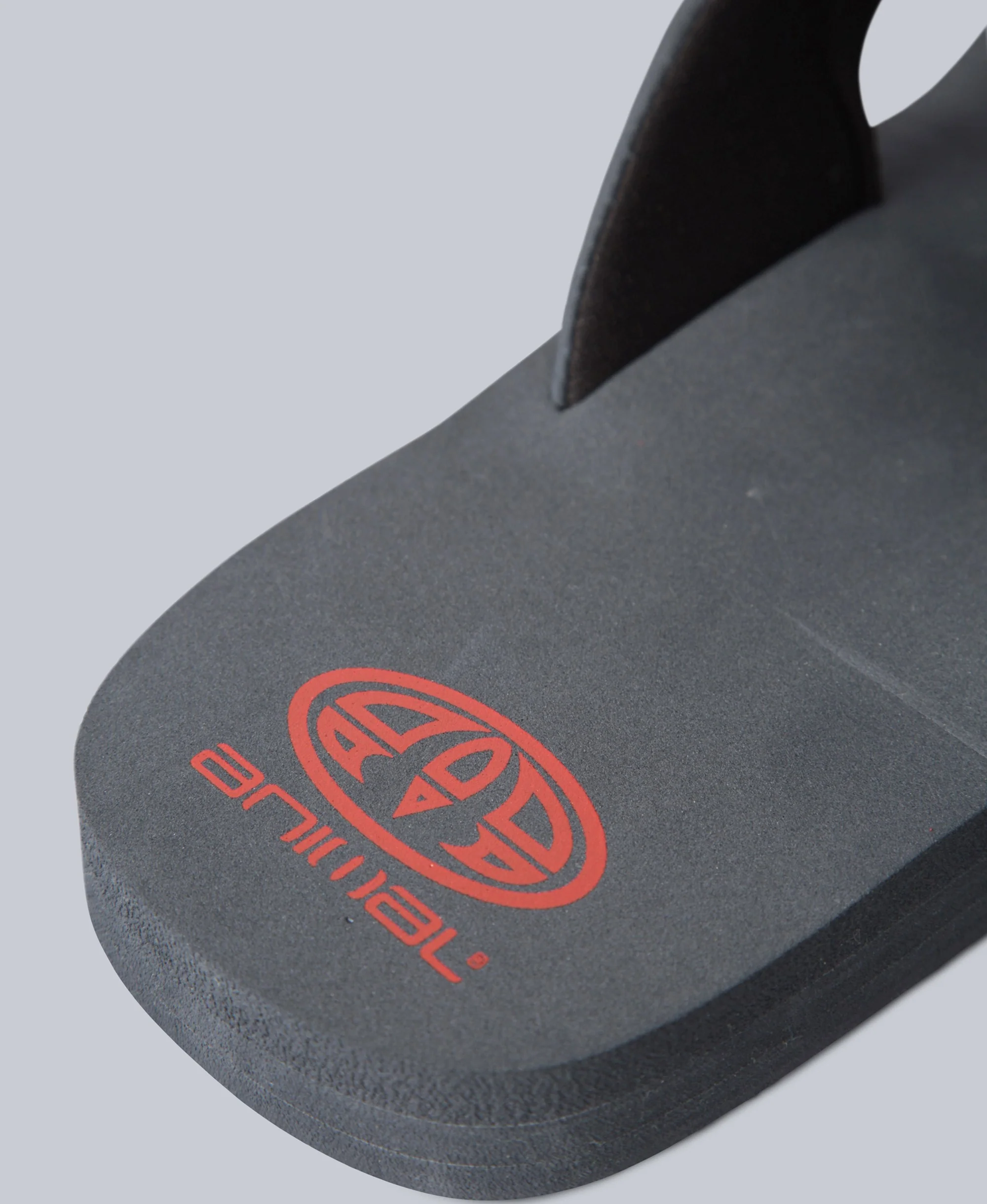 Jekyl Mens Flip-Flops - Asphalt - Image 5