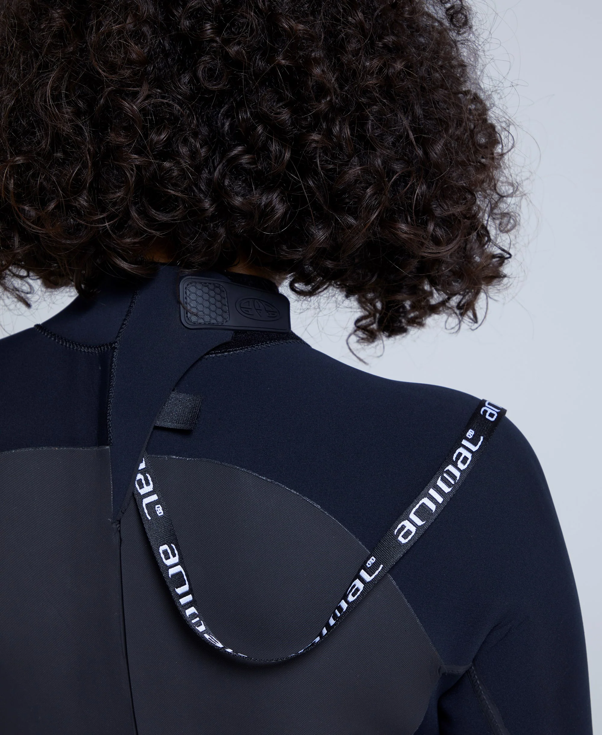 Submerge Womens 5mm Wetsuit - Mixed - Image 4